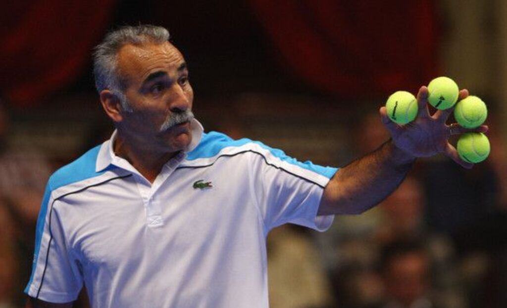 منصور بهرامی پیشکسوت معروف تنیس